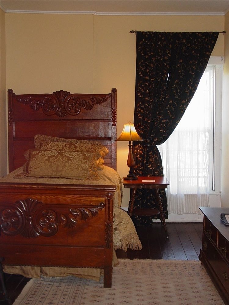 The Historic Hotel Leger Mokelumne Hill Eksteriør billede